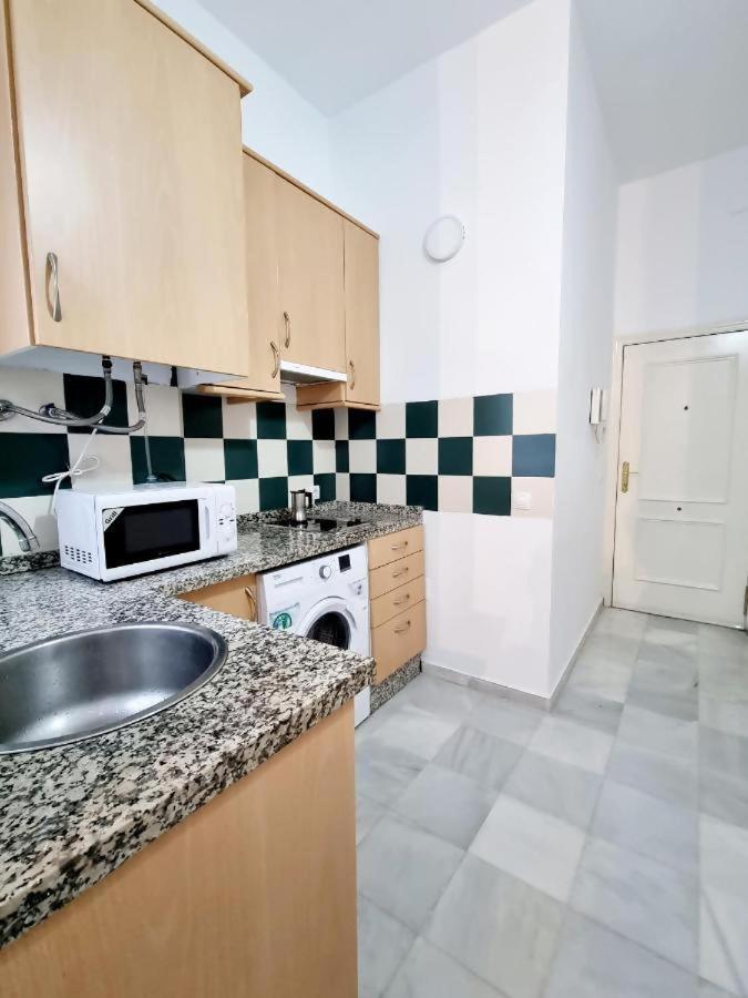 Hostfy Mercado De Triana Севиля Екстериор снимка