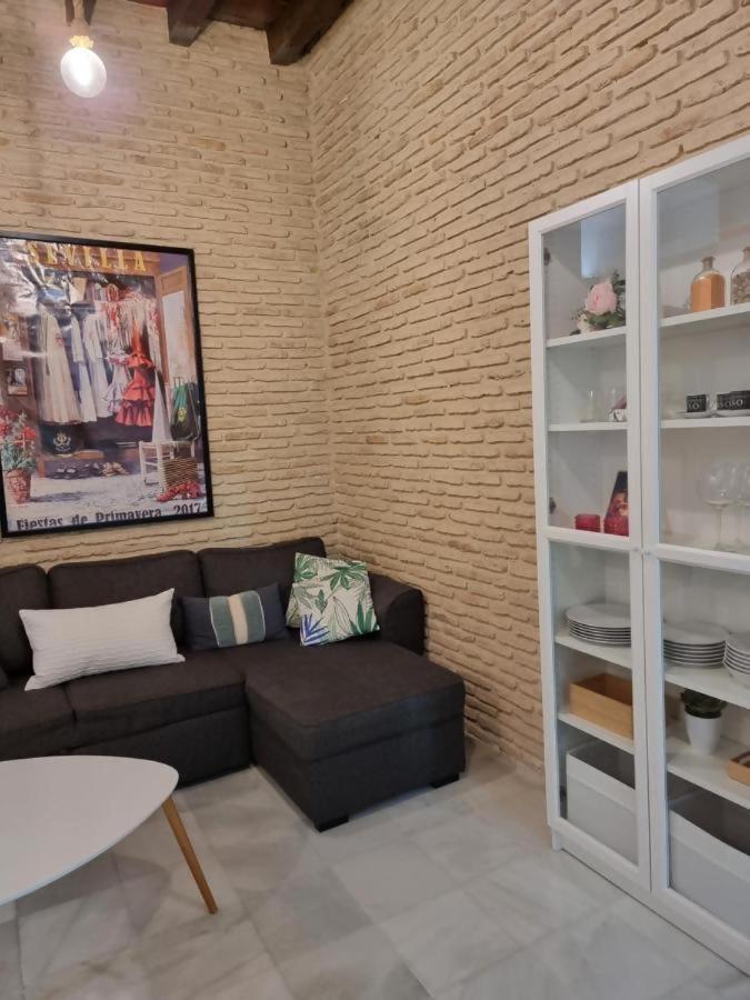 Hostfy Mercado De Triana Севиля Екстериор снимка
