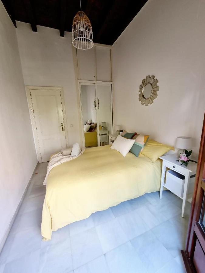 Hostfy Mercado De Triana Севиля Екстериор снимка