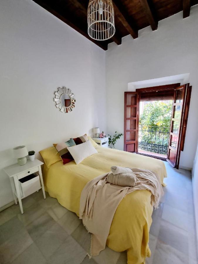 Hostfy Mercado De Triana Севиля Екстериор снимка